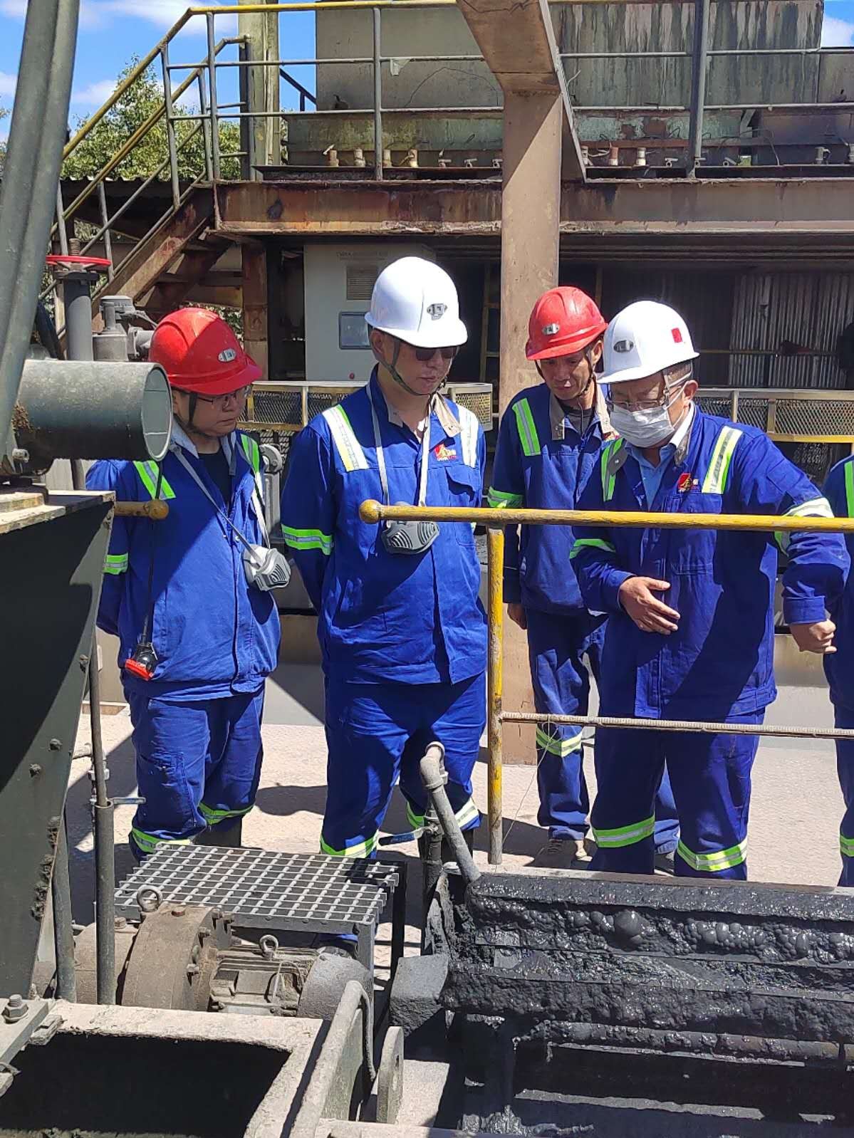 微信图片_202505总裁视察金景(封面).jpg